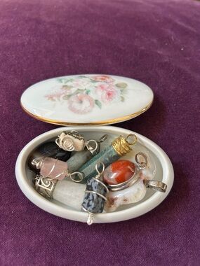 Natural gemstone jewelry pendants